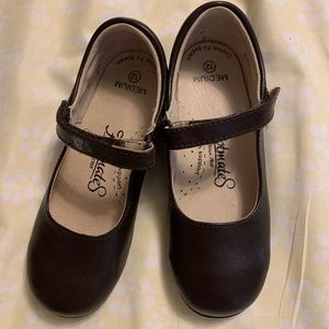 Footmates Size 12 brown leather shoes